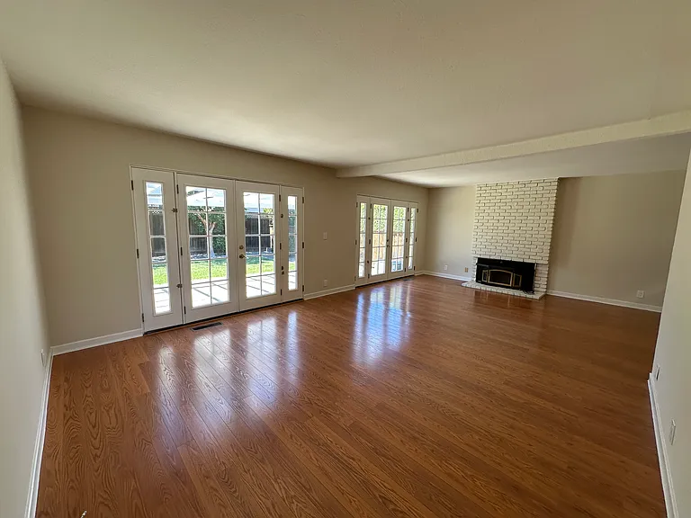 497 Pin Oak Dr — Photo 8