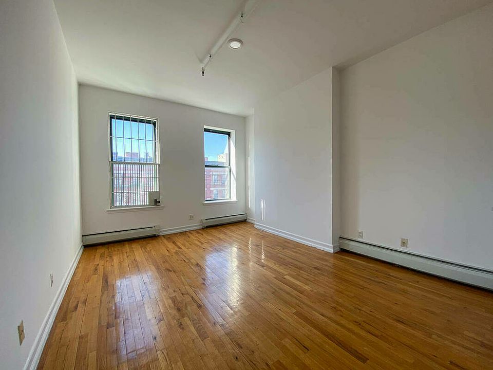 1st image of 2212 Frederick Douglass Blvd #4AD