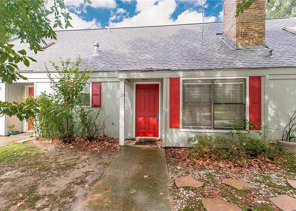 1st image of 17 Hollycrest Blvd #17