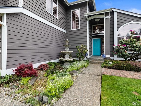 4th image of 4210 212th Street Ct E