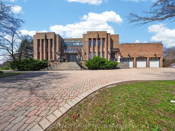 9 Forson Ct, Markham, ON L6C 1A9