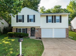 2564 Braintree Dr, High Ridge, MO 63049