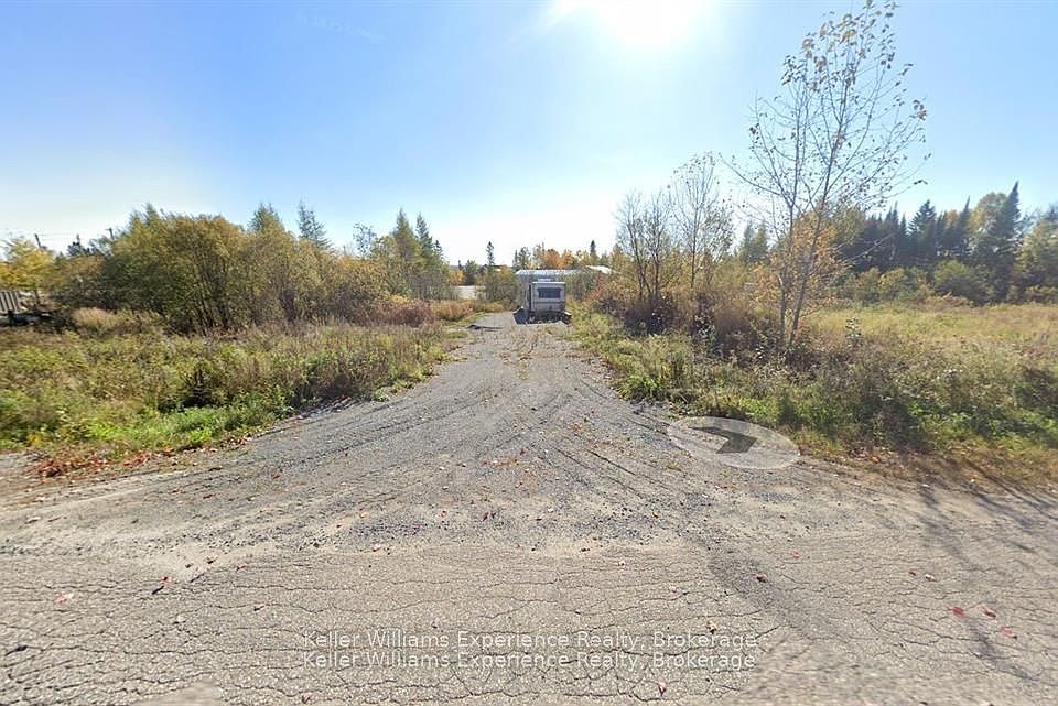 2nd image of 11 Greenwood Rd