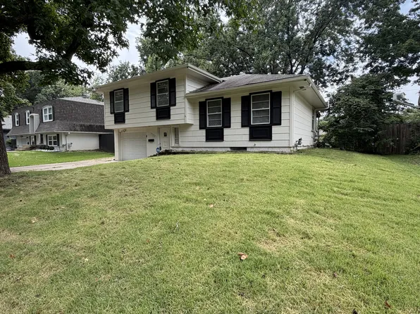 11724 Fremont Ave, Kansas City, MO 64134