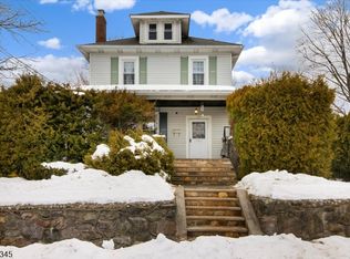 179 Pequannock St, Dover Town, NJ 07801