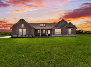 2432 Blackjack Oak Rd, Terrell, TX 75161