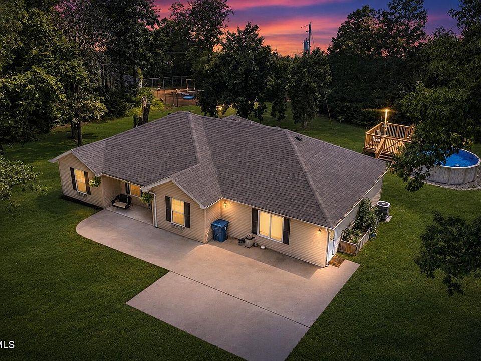 1st image of 3420 County Road 488
