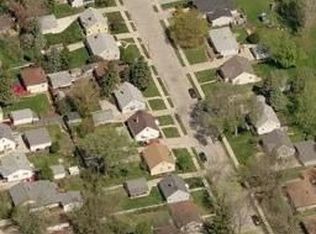 620 Pennsylvania Ave, West Bend, WI 53095