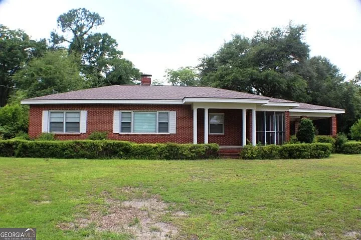 3 bed, 2.0 bath, 1606 sqft, $1,800 — Photo 3