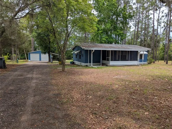 119 W Cedar Ct, Hawthorne, FL 32640