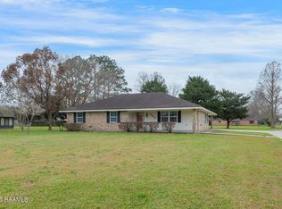 5913 Elton Rd, Abbeville, LA 70510
