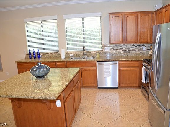 5th image of 8056 Langfield Falls St