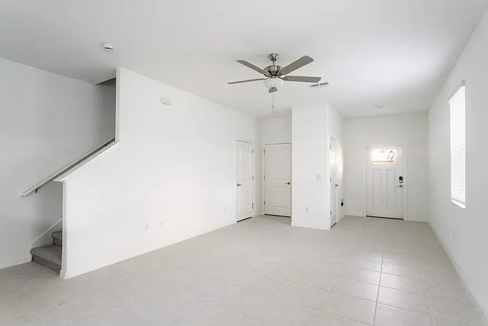 37711 Leafside Ln — Photo 11