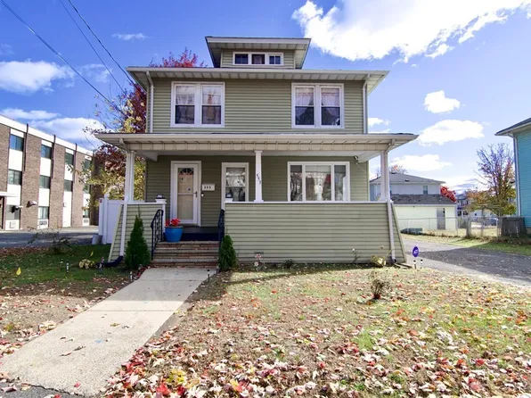 553 Chicopee St, Chicopee, MA 01013