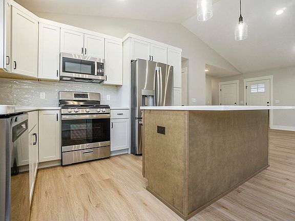 2nd image of 3498 Gray Fox Ct