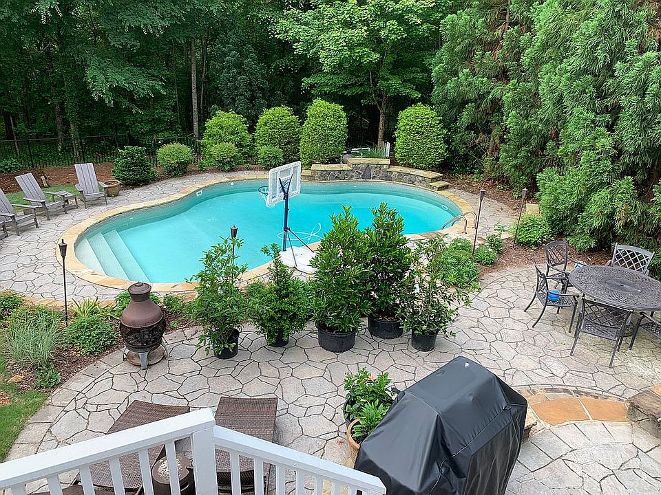 2nd image of 656 Walters Dr