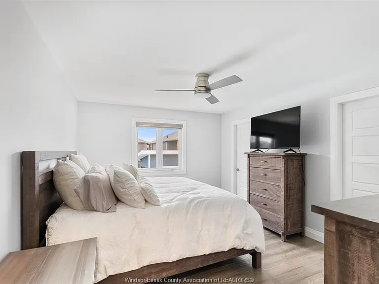 206 Bartlett Rd — Photo 23