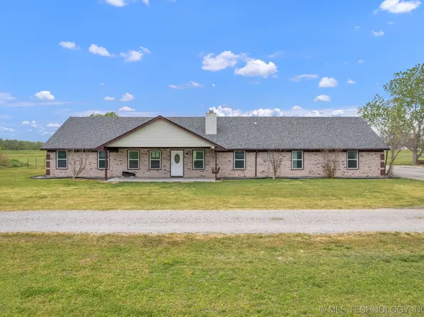 14822 S 417 East Ave, Coweta, OK 74429