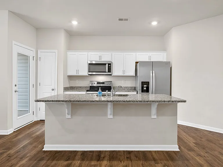 201 Sunriff Ct — Photo 11