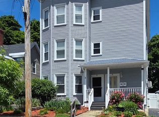 14 Spring St FLOOR 3, Leominster, MA 01453
