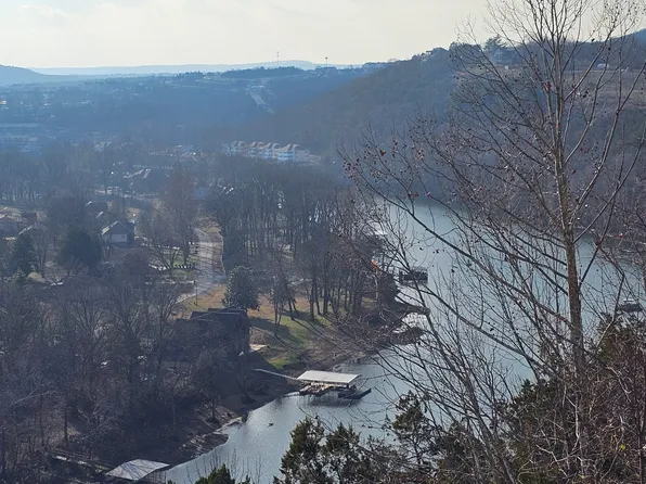 310 Woodland Dr S, Branson, MO 65616