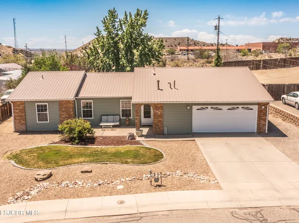 106 W Northeights Dr, Bloomfield, NM 87413