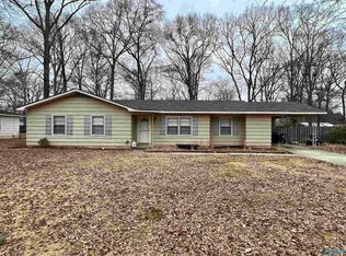 2208 12th St SE, Decatur, AL 35601