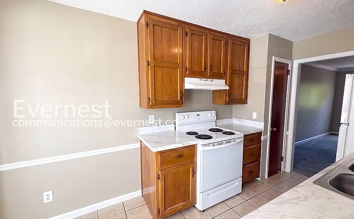 387 Jamestown Manor Dr — Photo 4