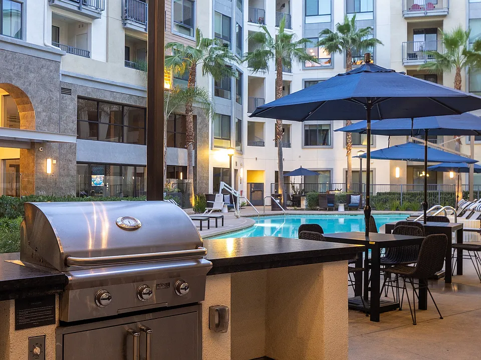 Poolside grilling station