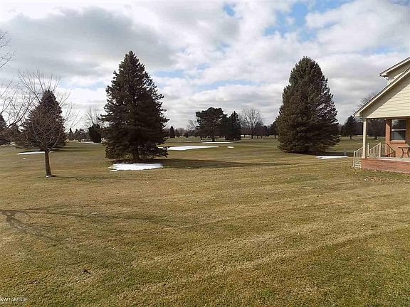 3rd image of 49500 Sable Creek Dr