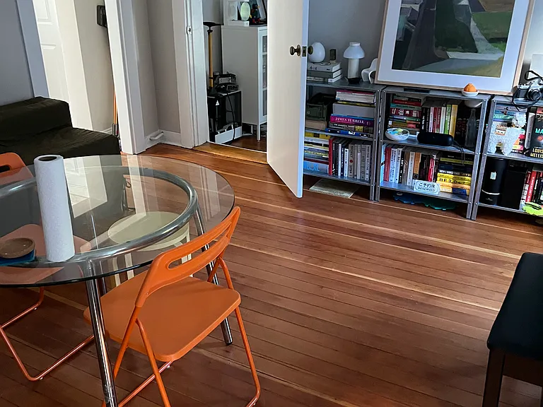 11 Watson St #WHOLE HOUSE — Photo 37