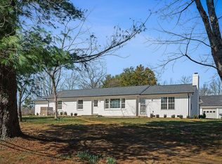 5898 Hilham Rd, Cookeville, TN 38506