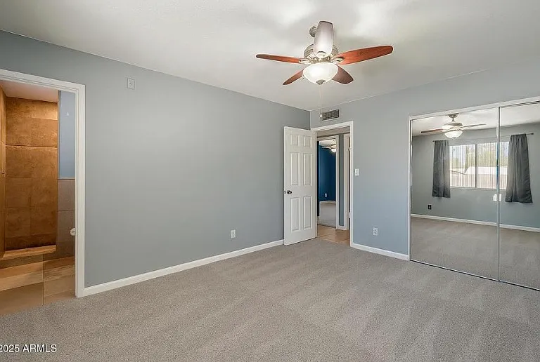 3236 S Kenwood Ln — Photo 21