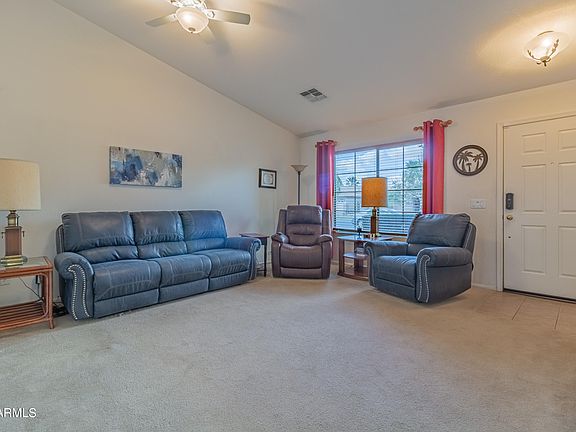 3rd image of 3717 E Yorkshire Cir