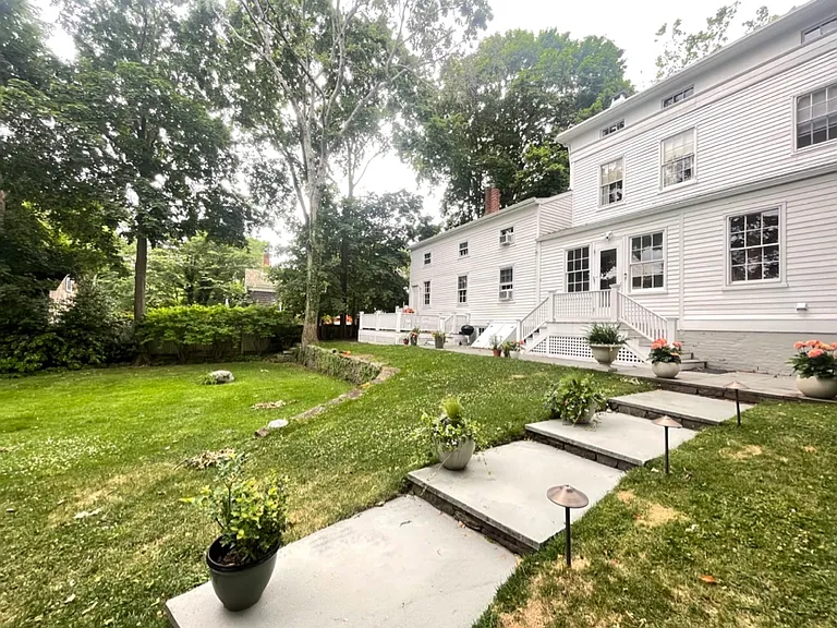 115 Madison St — Photo 48