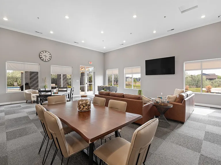 Creekside Heights Apartments, LLC — Photo 12