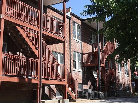 3rd image of 1240-72 Hawthorne Pl #1264-D