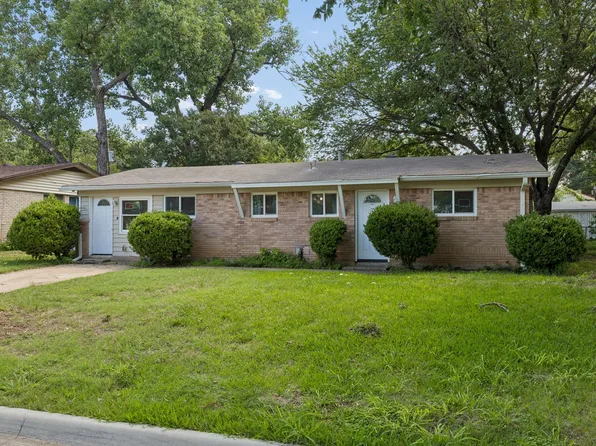 2013 Alan A Dale Rd, Arlington, TX 76013