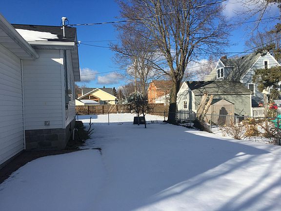 2nd image of 213 W Campbell St