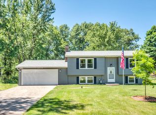 20259 Pine Lake Rd, Battle Creek, MI 49014