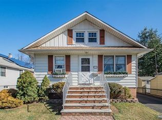 18 Division St, Hawthorne, NJ 07506