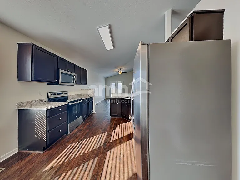 131 Boutot St — Photo 4