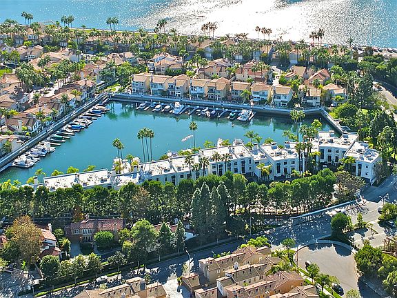 Aerial View Spinnaker Coves