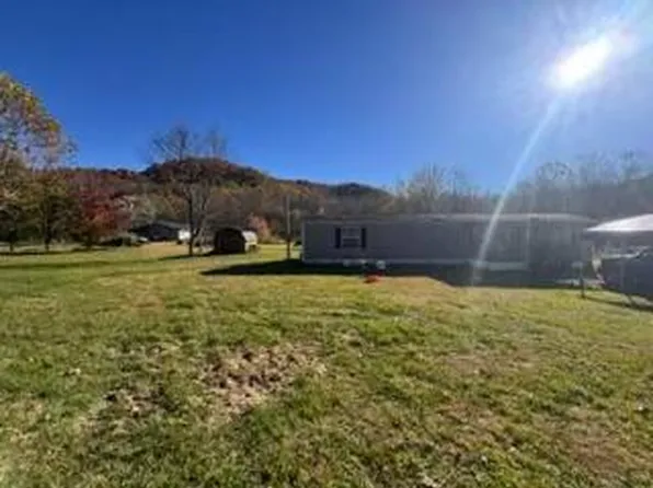 3012 McNeil Corn Creek Rd, Rockholds, KY 40759