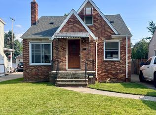 5803 Hampstead Ave, Parma, OH 44129