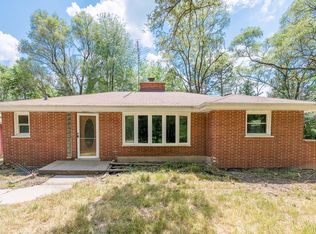 3235 E Red Oak Ln, Crete, IL 60417