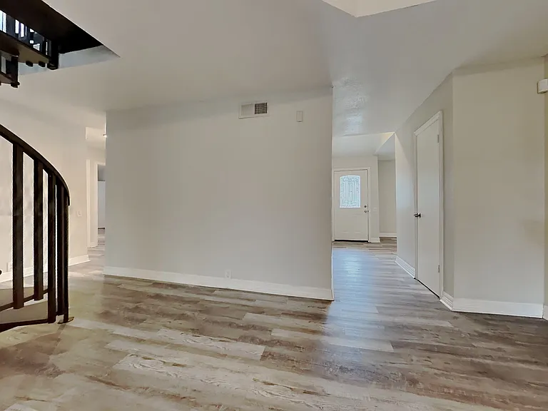 12723 Ravensway Dr — Photo 3