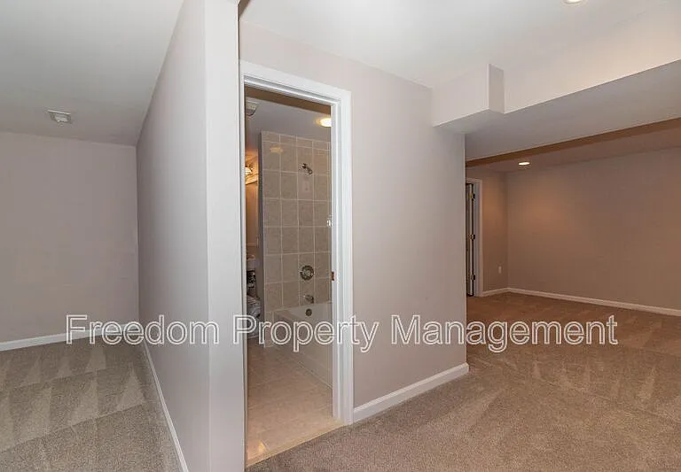 80 Brookshire Dr — Photo 51