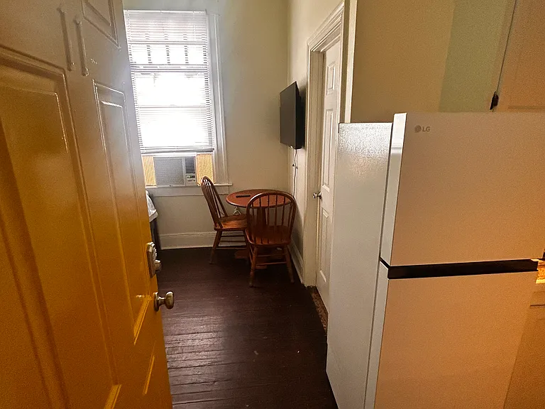 1810 Elysian Fields Ave #11 — Photo 7