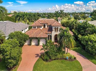 545 Putter Point Pl, Naples, FL 34103